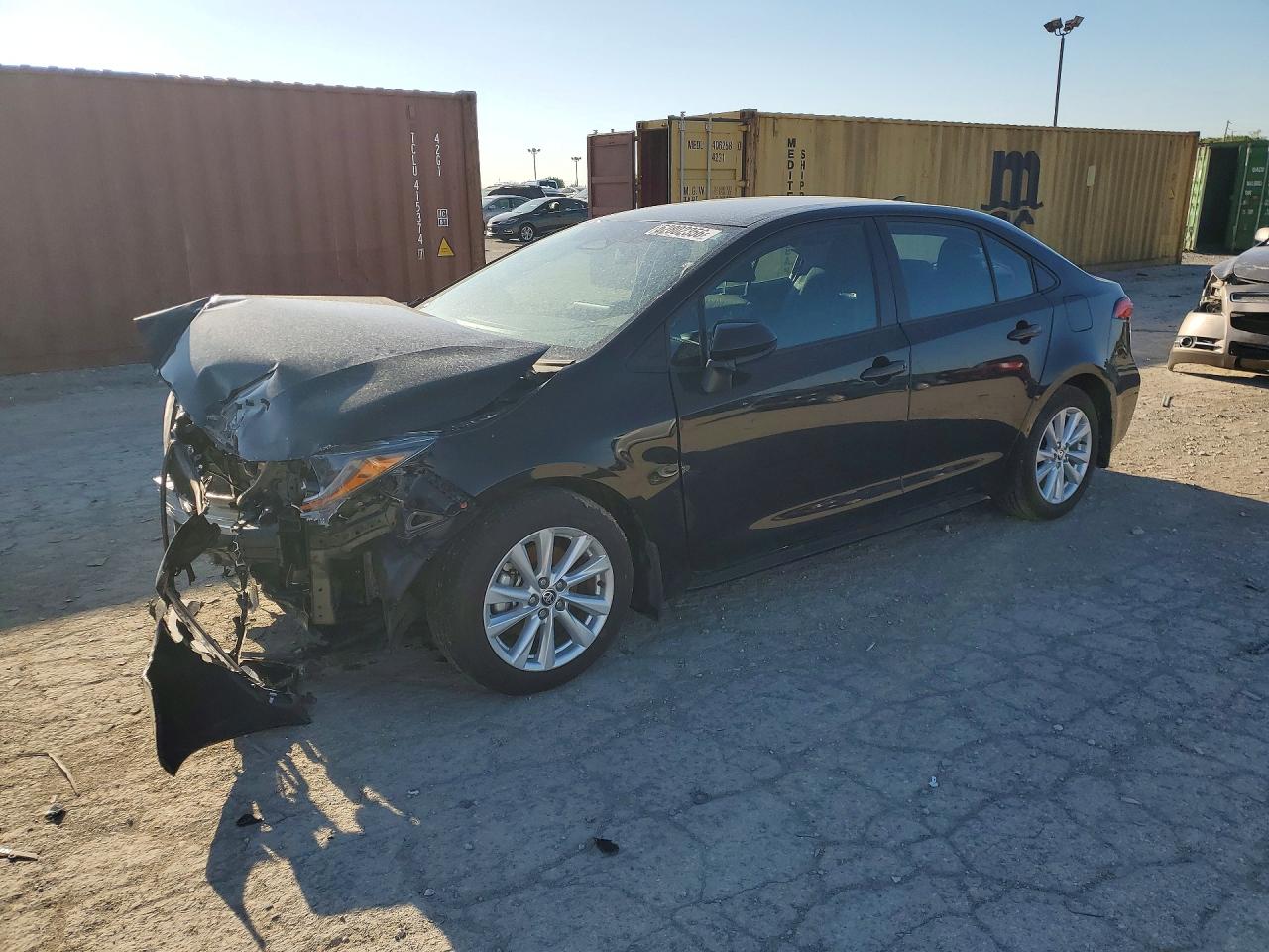 Salvage Toyota Corolla Image