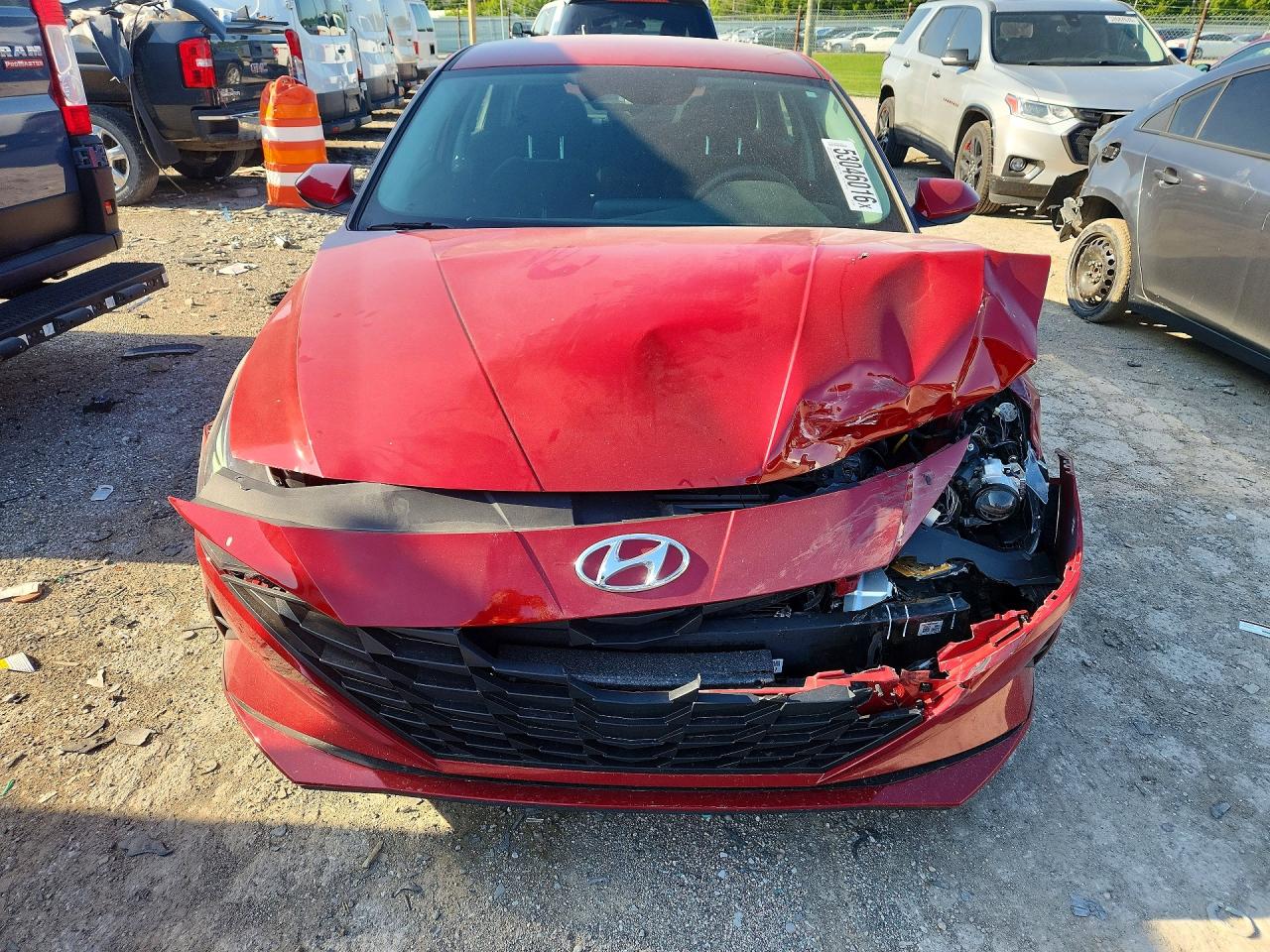 Hyundai ELANTRA Sel