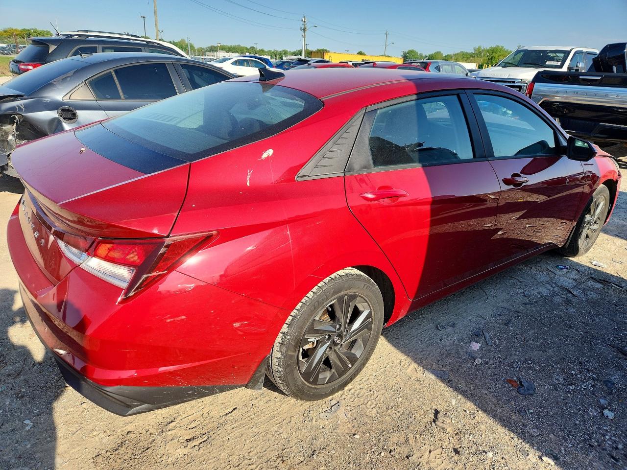 Hyundai ELANTRA Sel