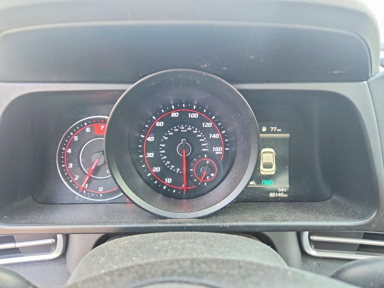 Hyundai ELANTRA Sel