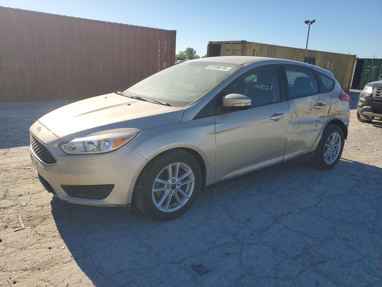 Salvage Ford Focus Image