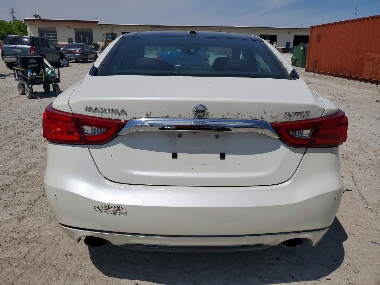 Nissan Maxima Platinum