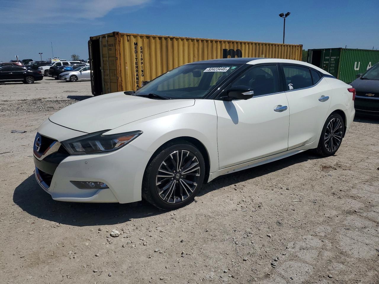 Salvage Nissan Maxima Image