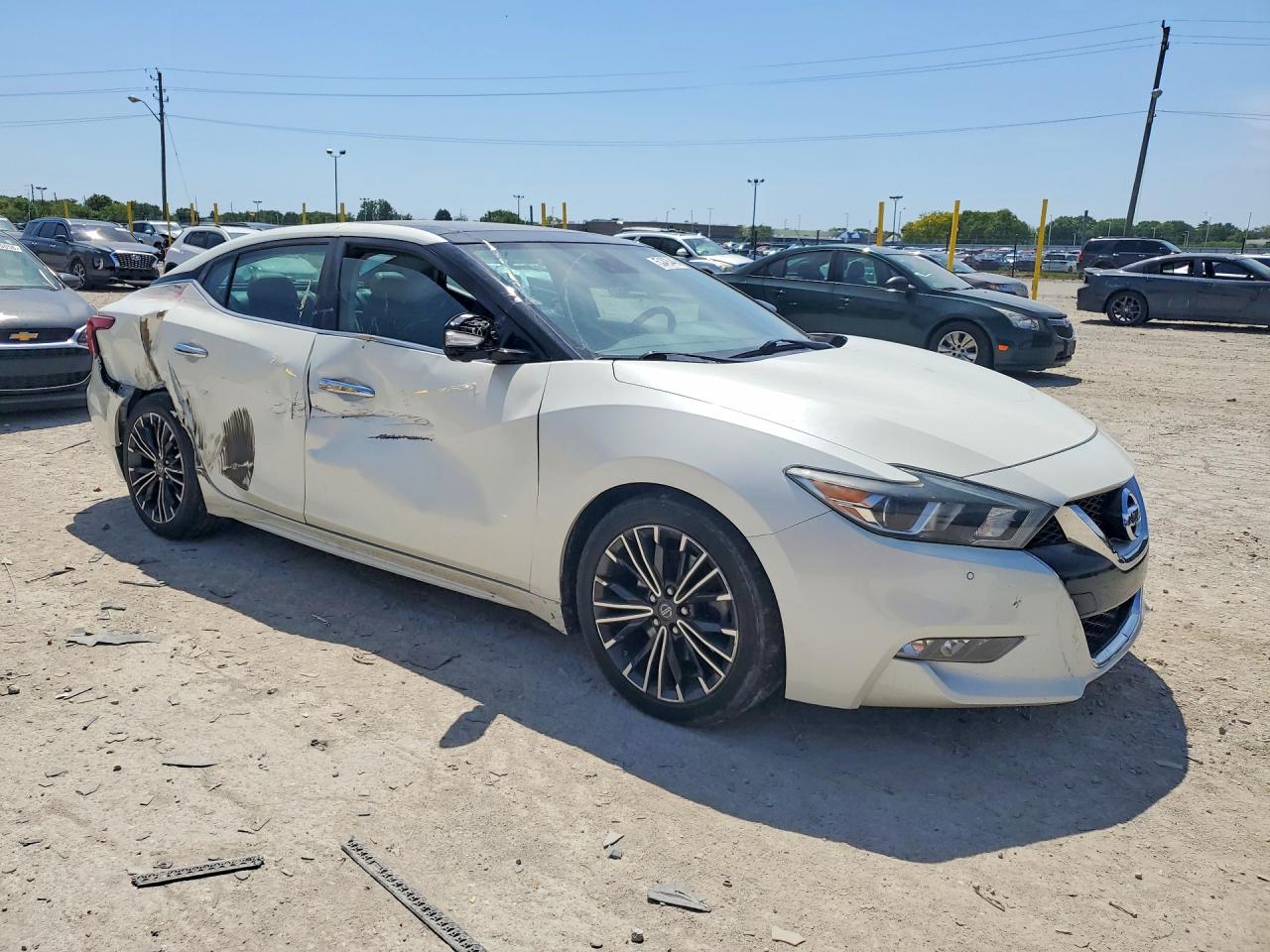 Nissan Maxima Platinum