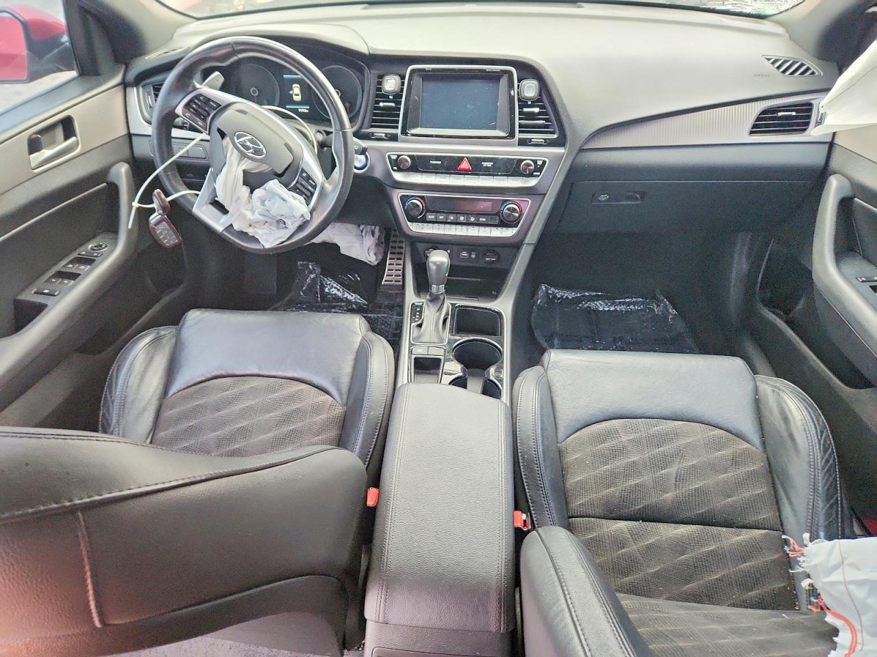 Hyundai SONATA Sport