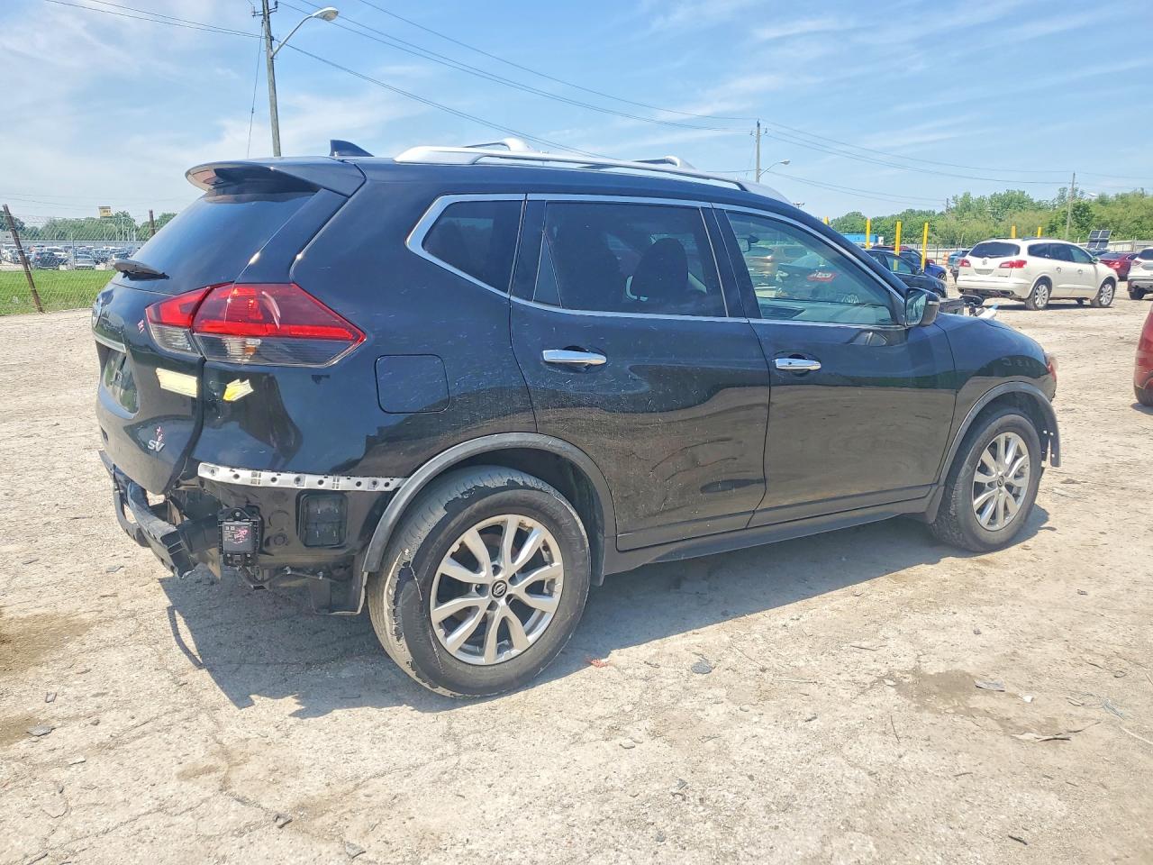 Nissan Rogue Sv