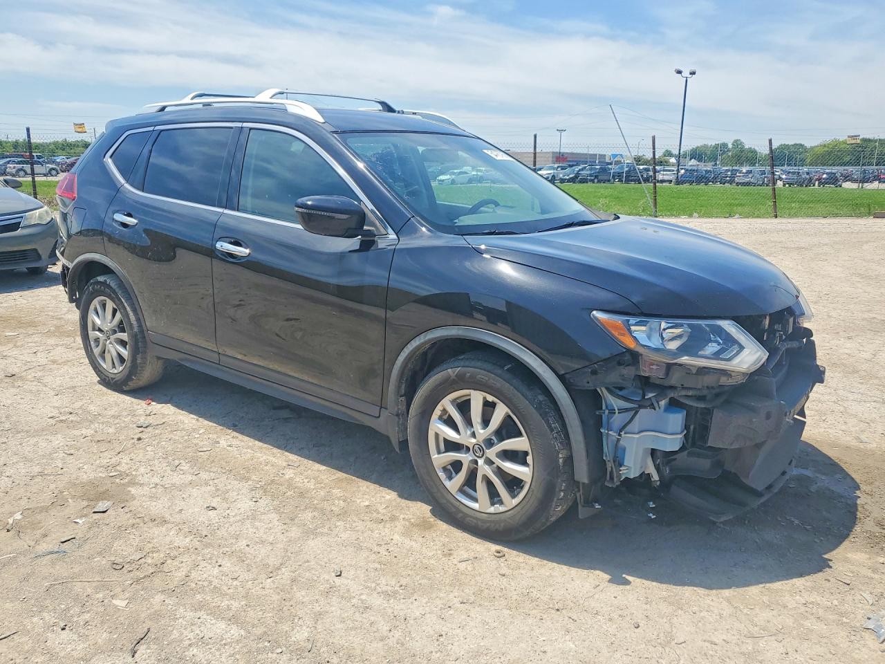 Nissan Rogue Sv