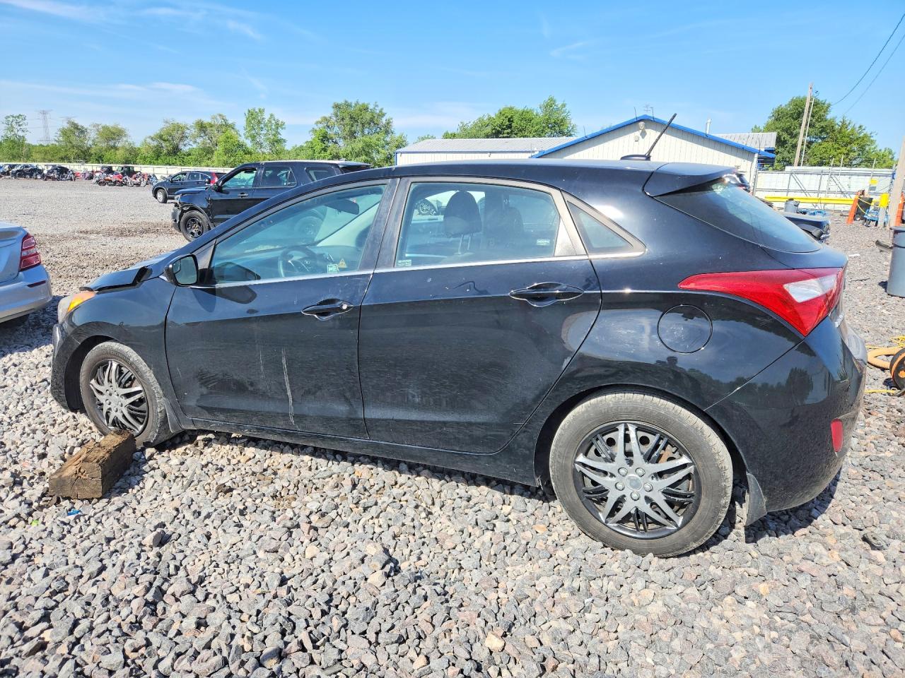 Hyundai ELANTRA Base