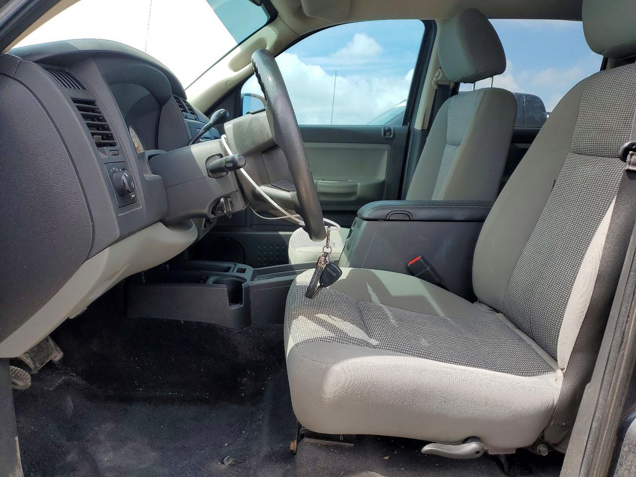 Dodge Dakota Slt