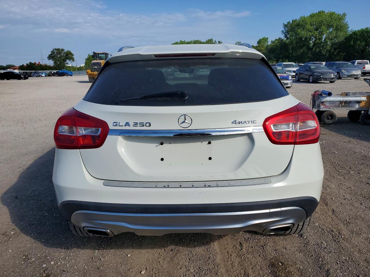 Mercedes-Benz GLA 250 4matic
