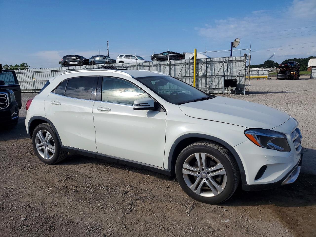 Mercedes-Benz GLA 250 4matic