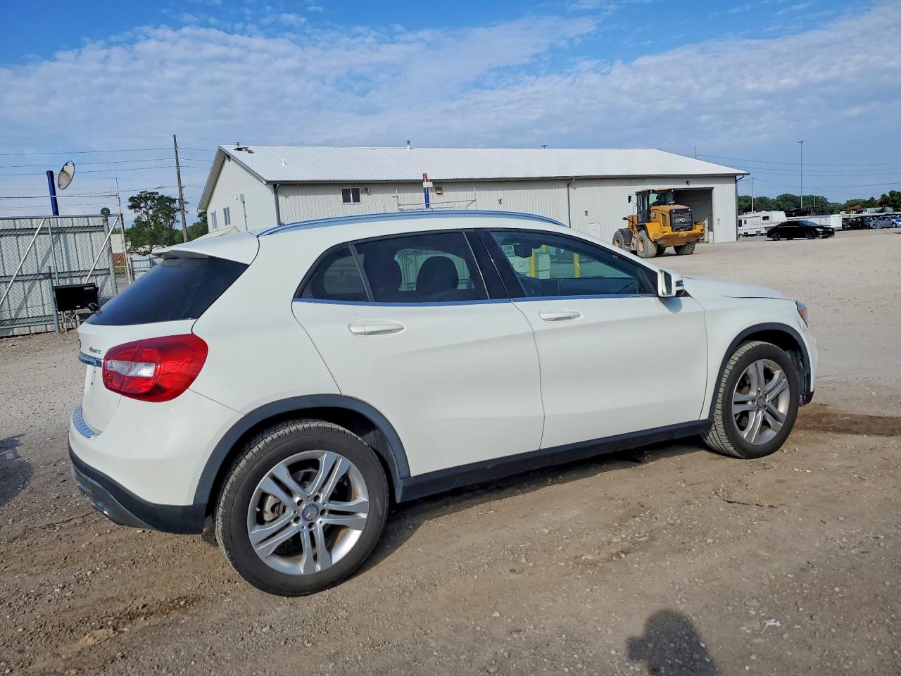 Mercedes-Benz GLA 250 4matic