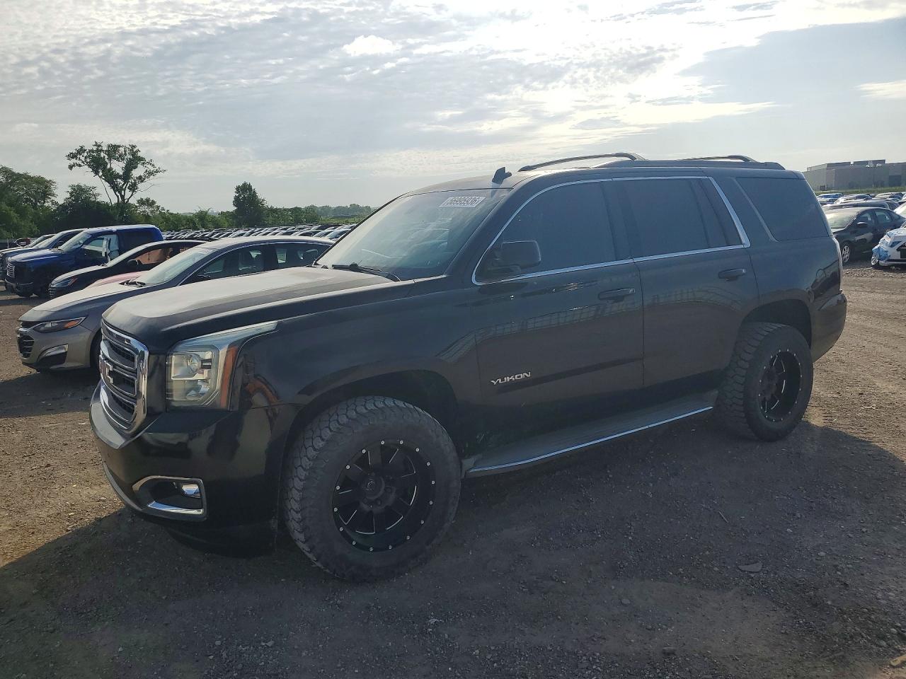 Salvage GMC Yukon Image