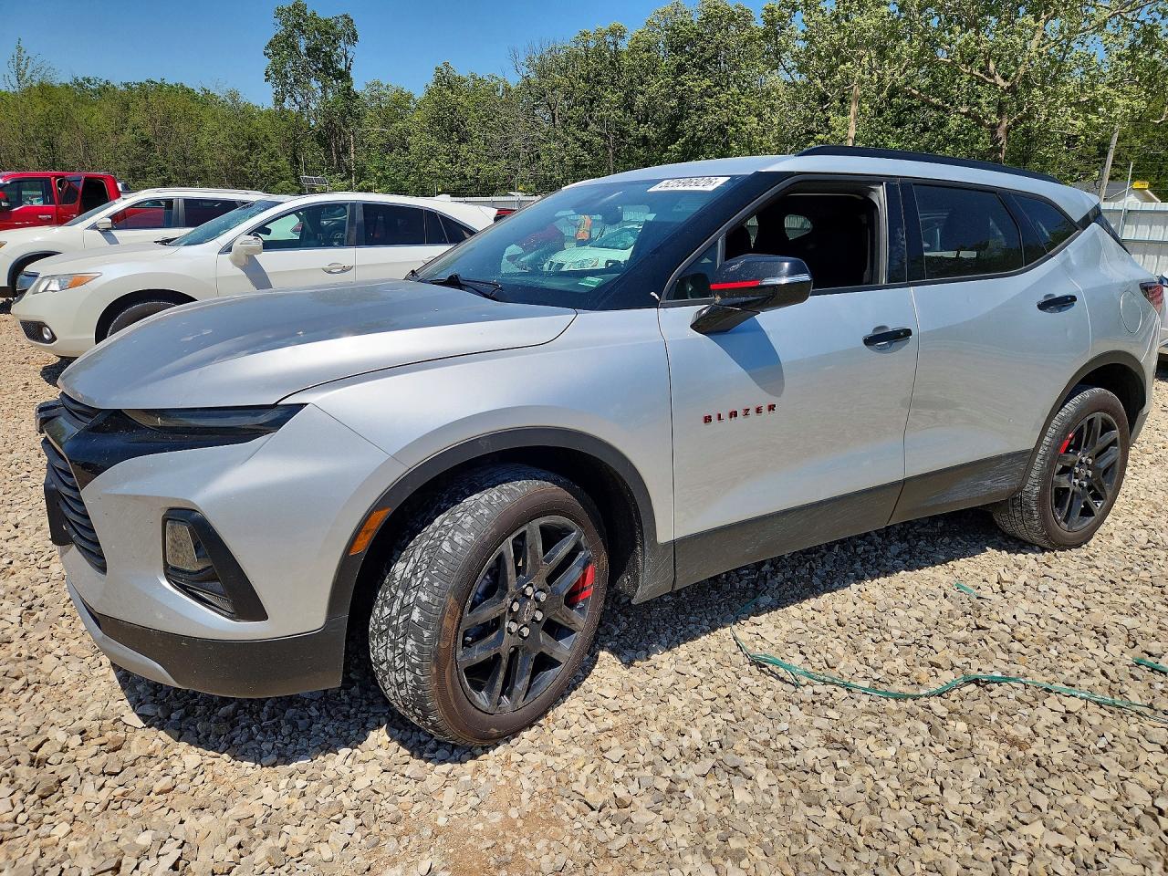 Salvage Chevrolet Blazer Image