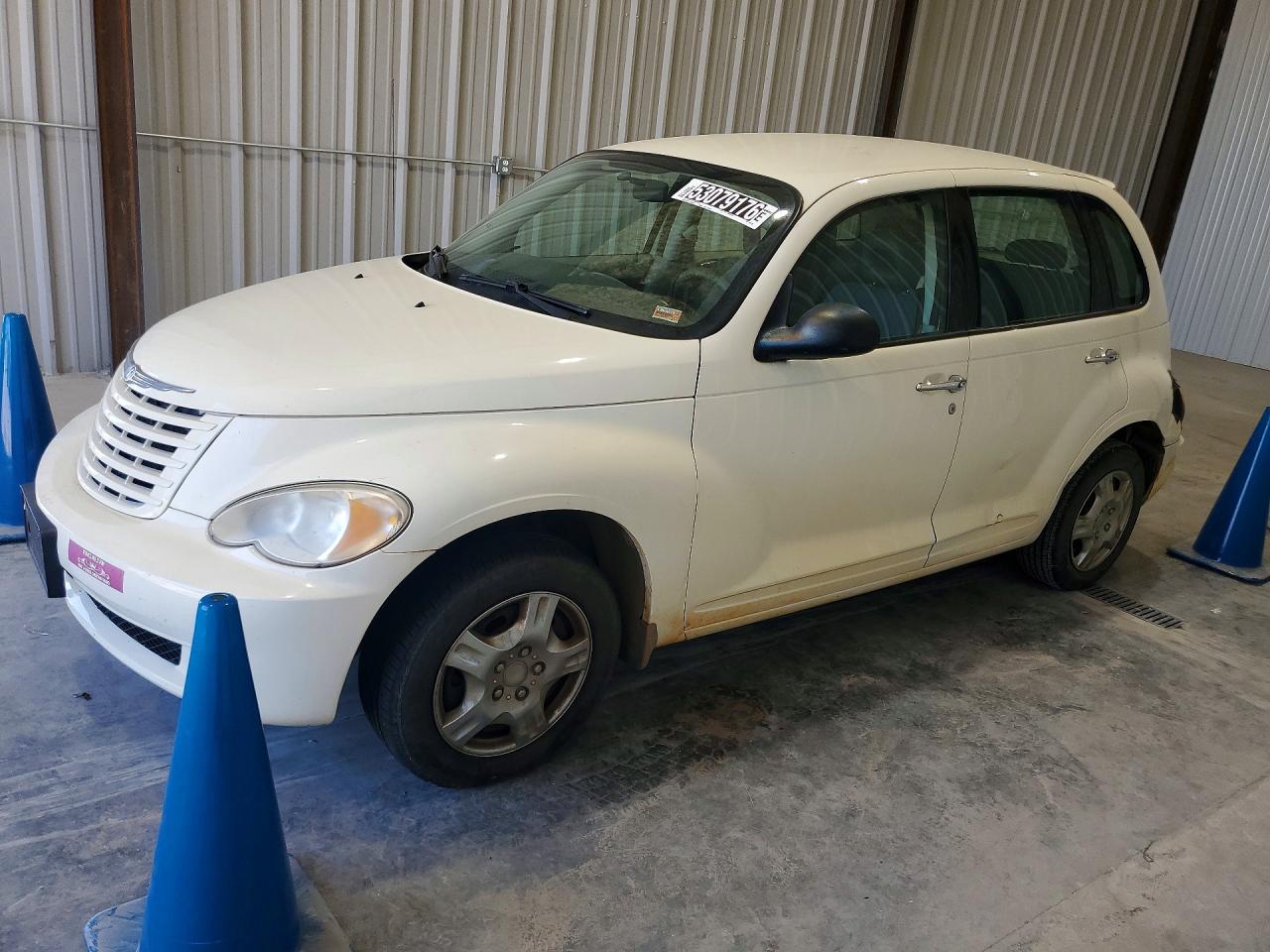 Salvage Chrysler PT Cruiser Image