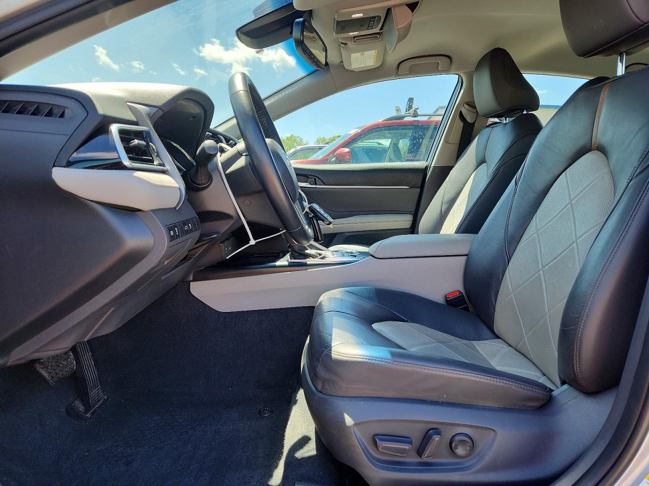 Toyota Camry Xle