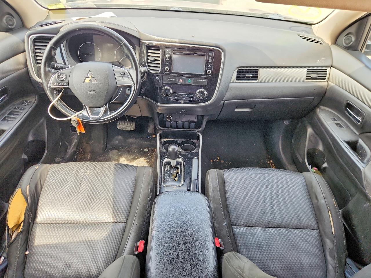 Mitsubishi Outlander Es