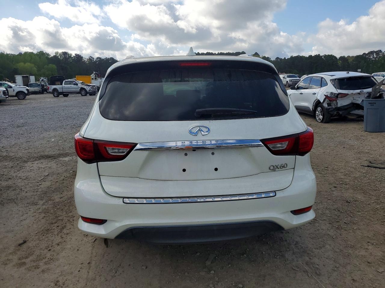 INFINITI Qx Base