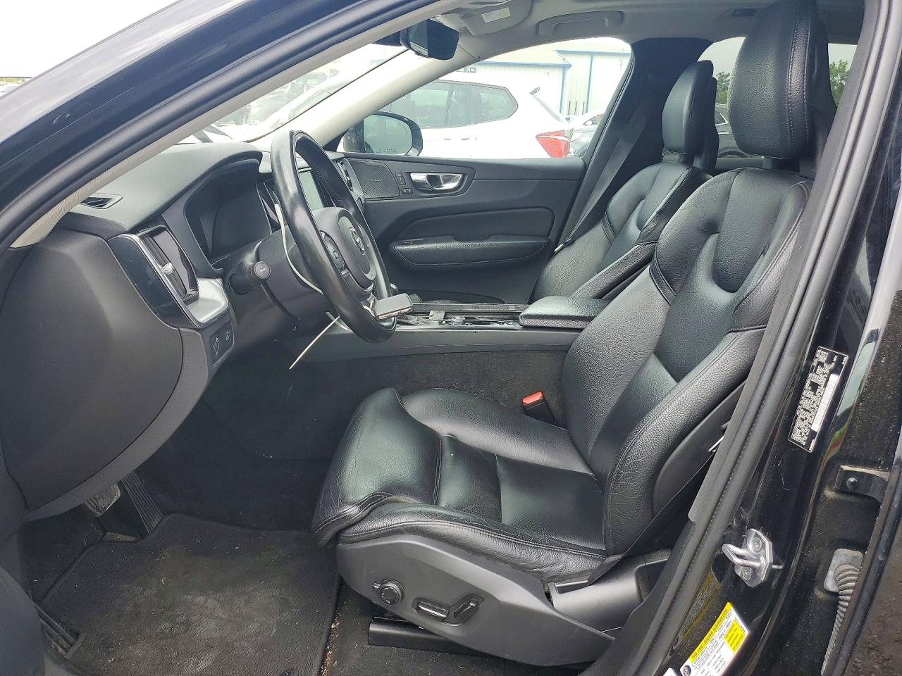 Volvo XC60 T5