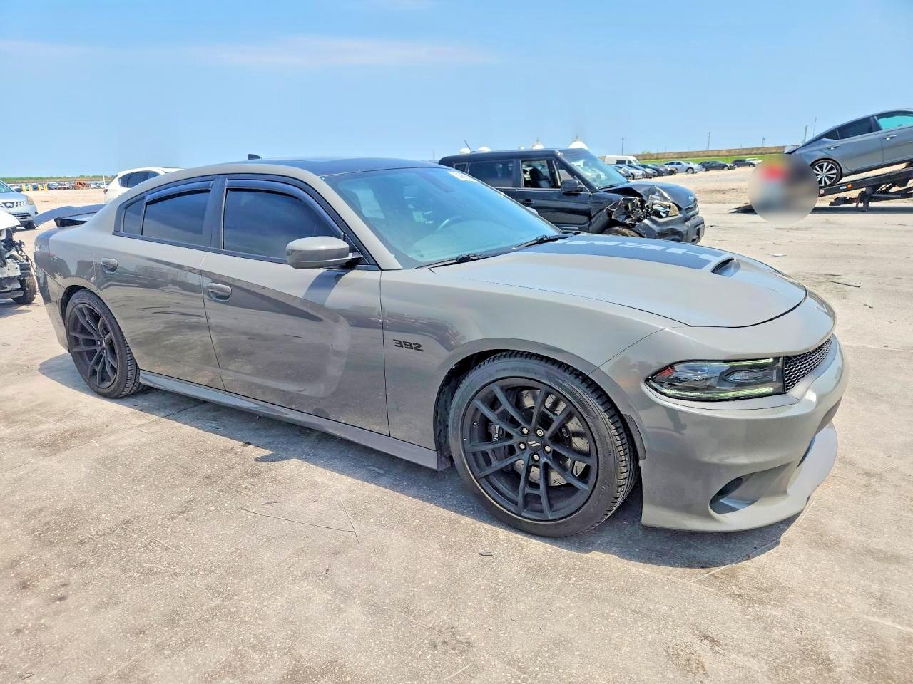 Dodge Charger R