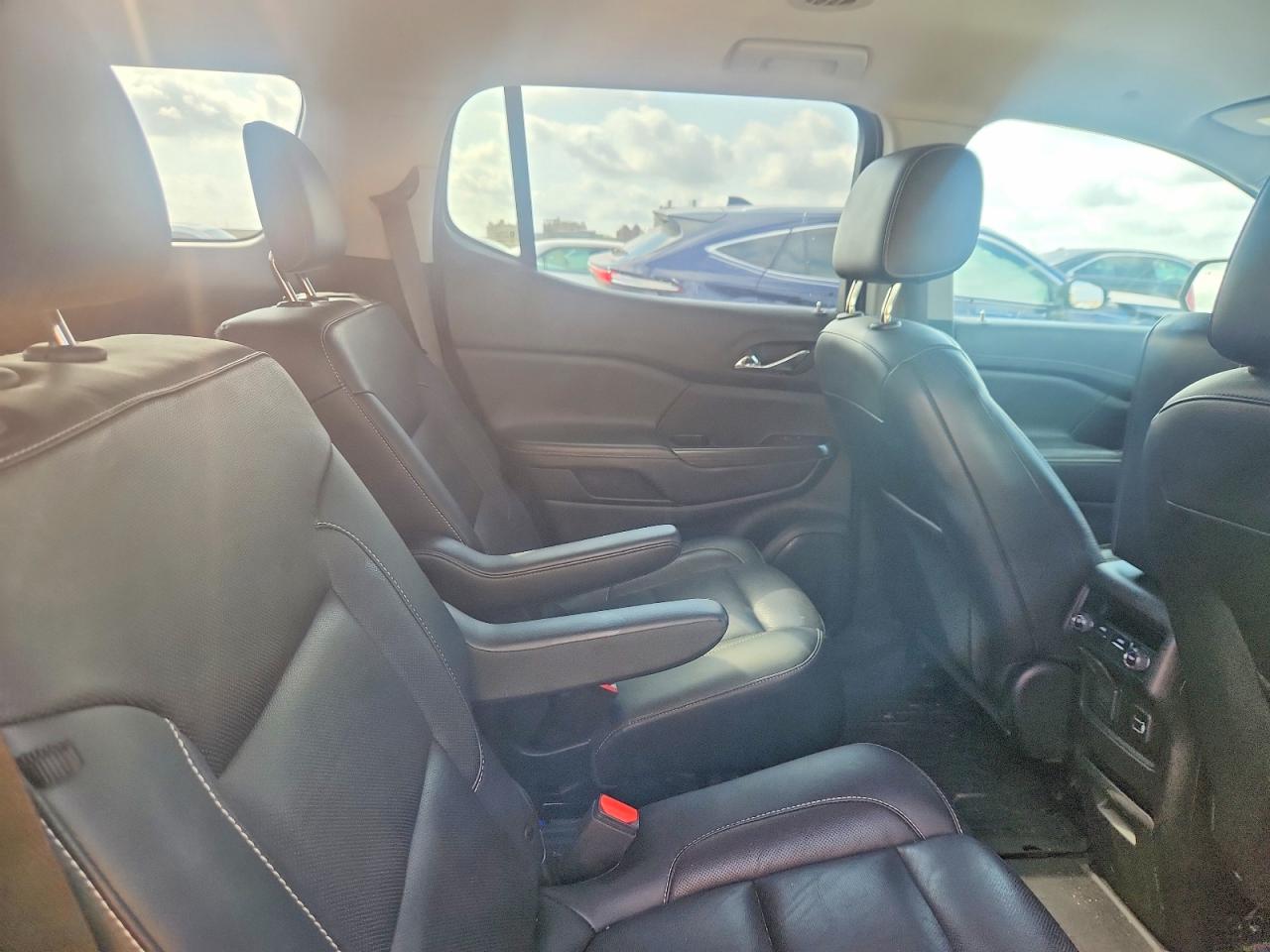 GMC Acadia Slt-1