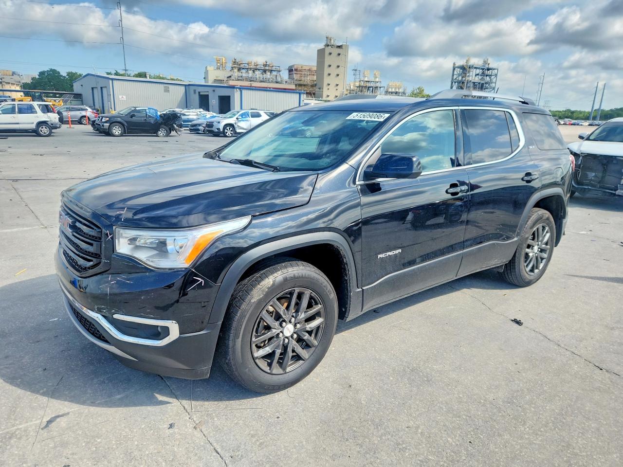 Salvage GMC Acadia Image