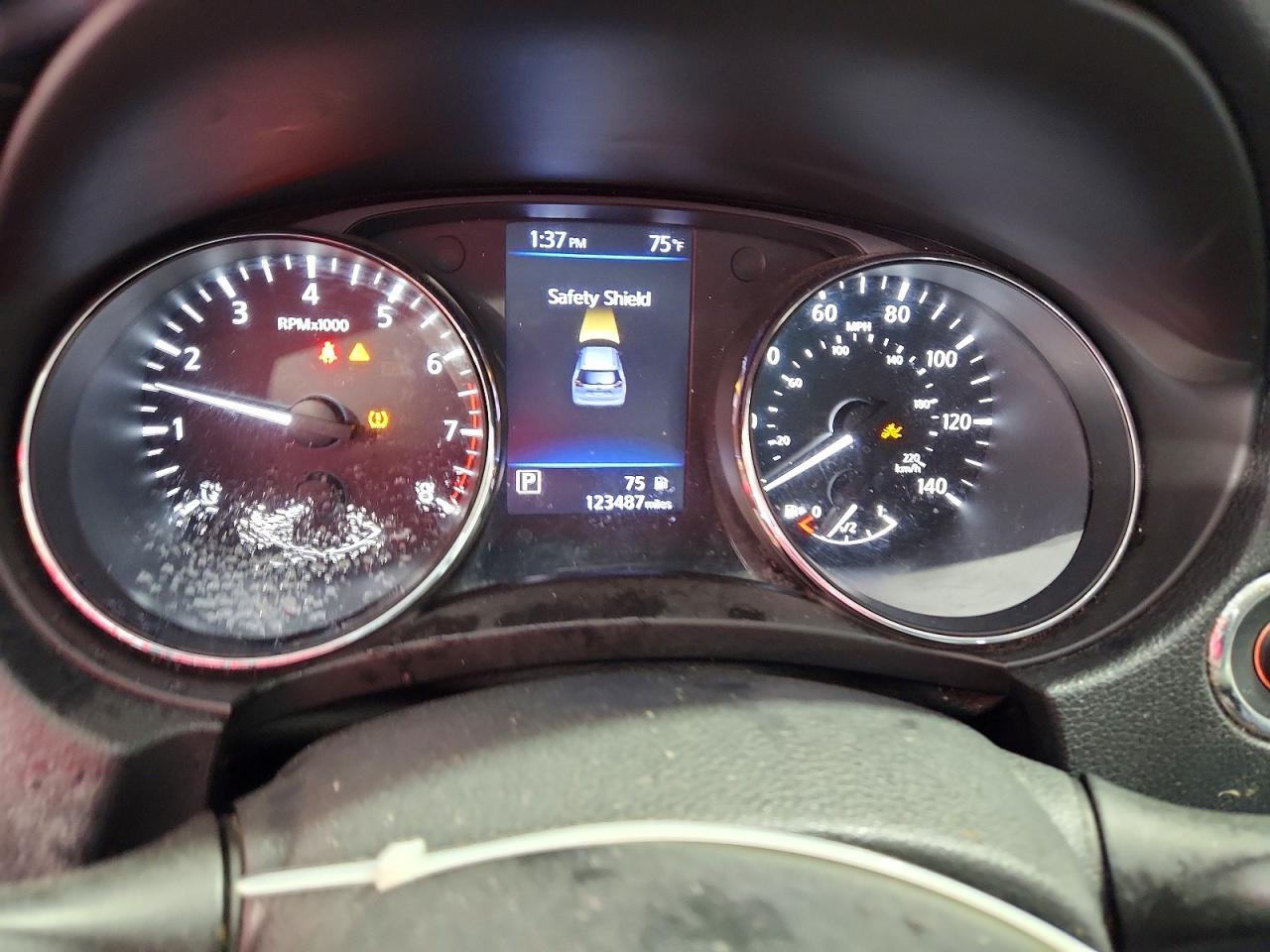 Nissan Rogue Sv