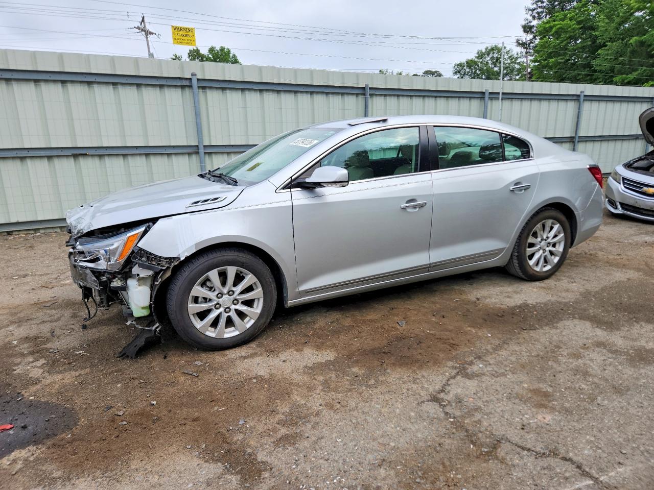 Salvage Buick LaCrosse Image