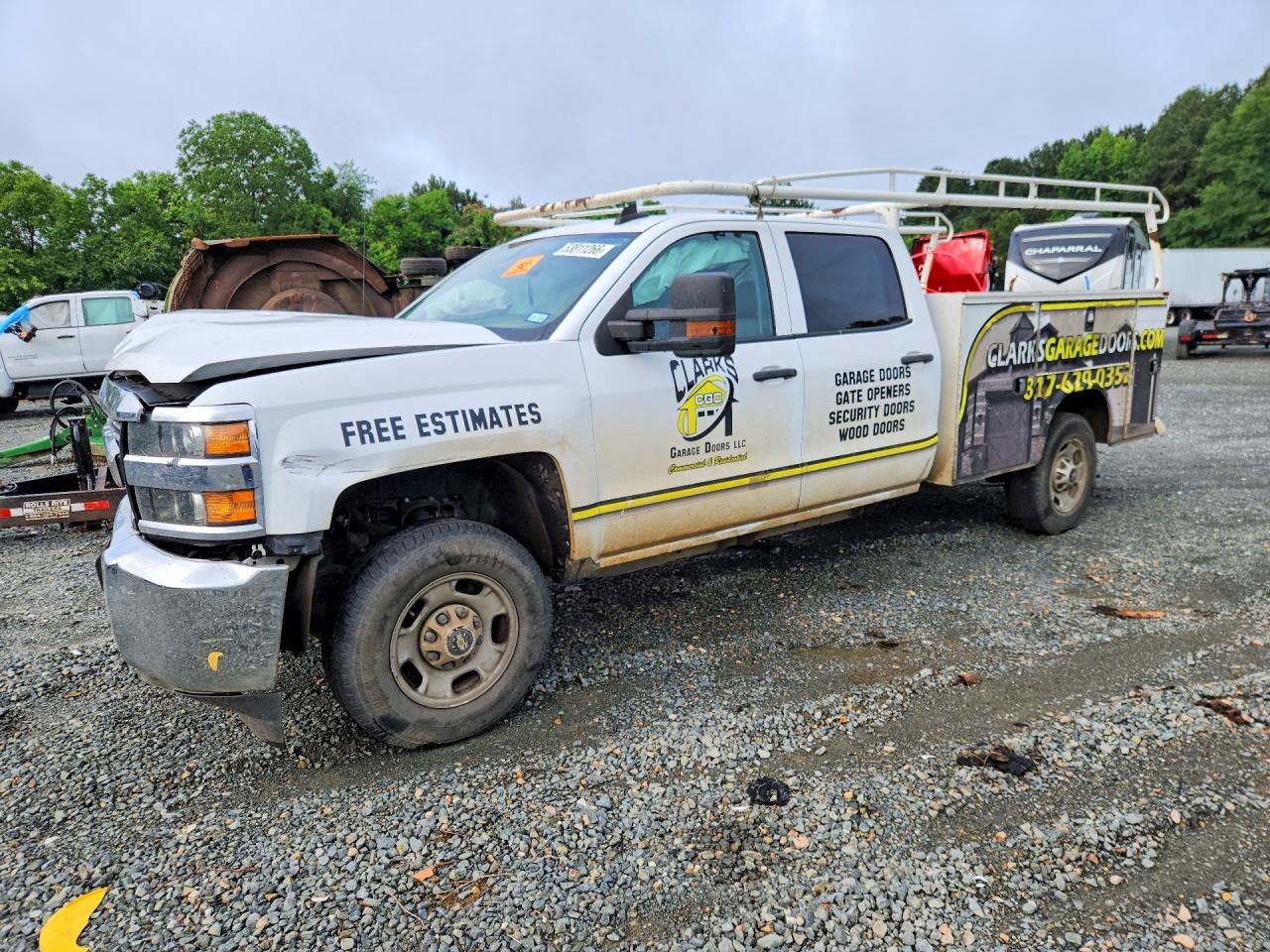 Salvage Chevrolet Silverado Image