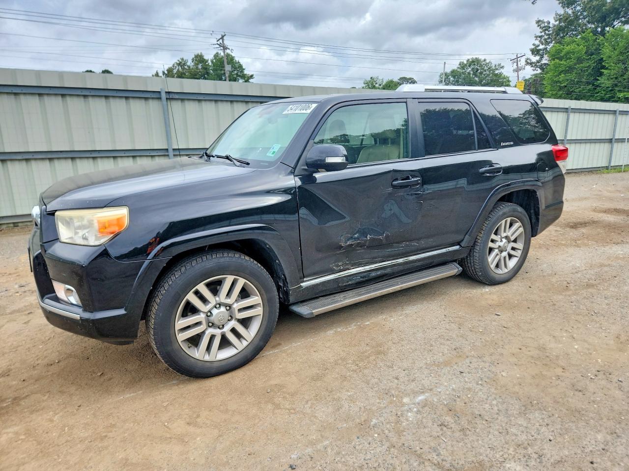 Salvage Toyota 4Runner Image