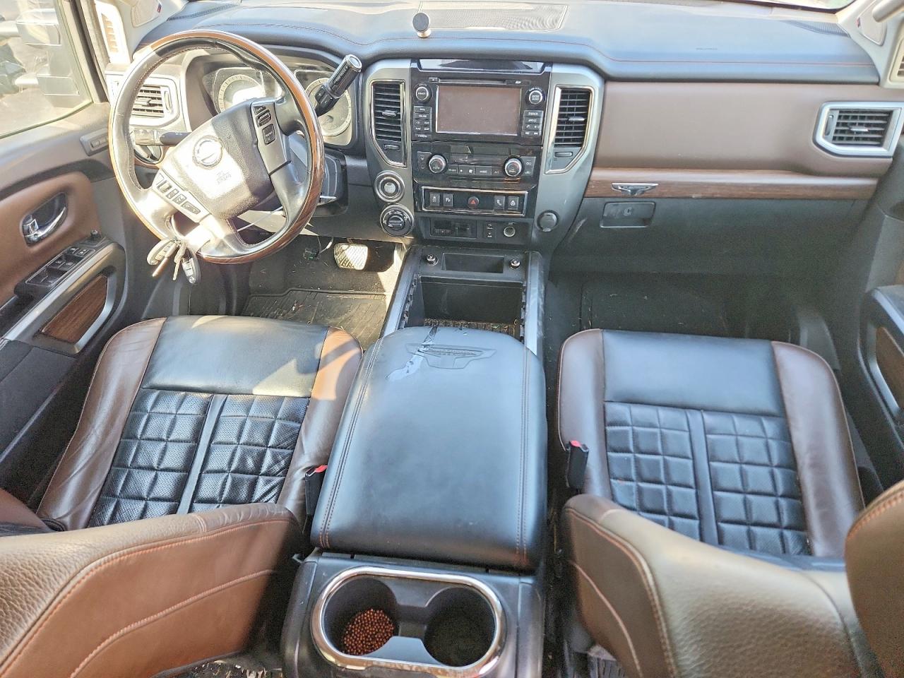 Nissan Titan Platinum Reserve