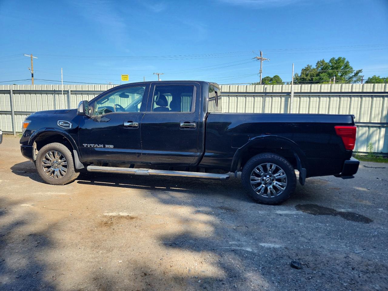 Nissan Titan Platinum Reserve