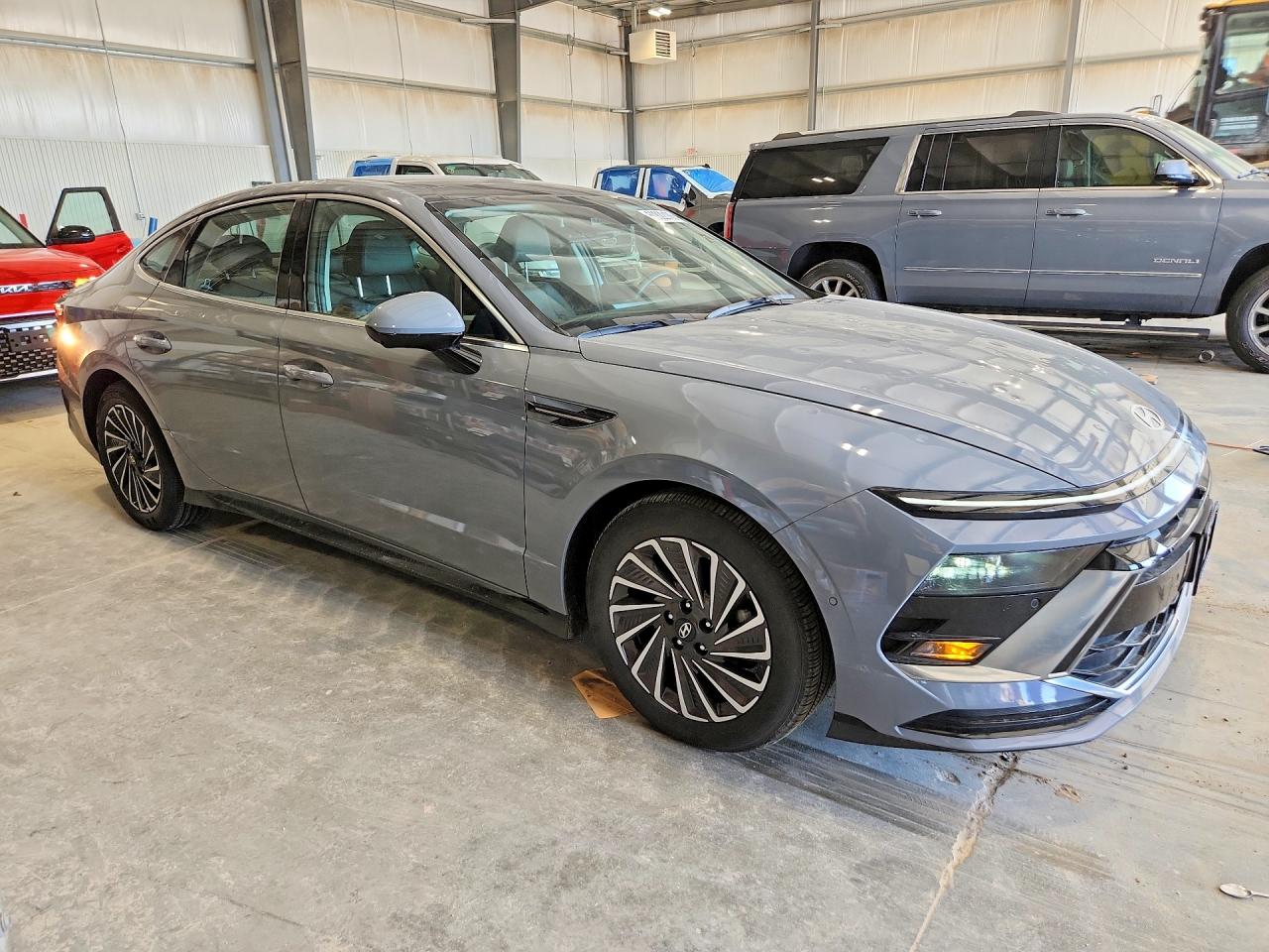 Hyundai SONATA Limited