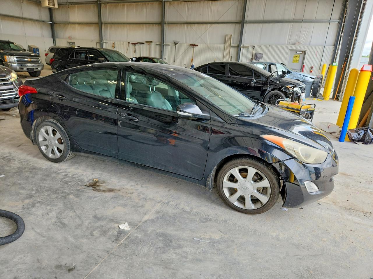 Hyundai ELANTRA Limited