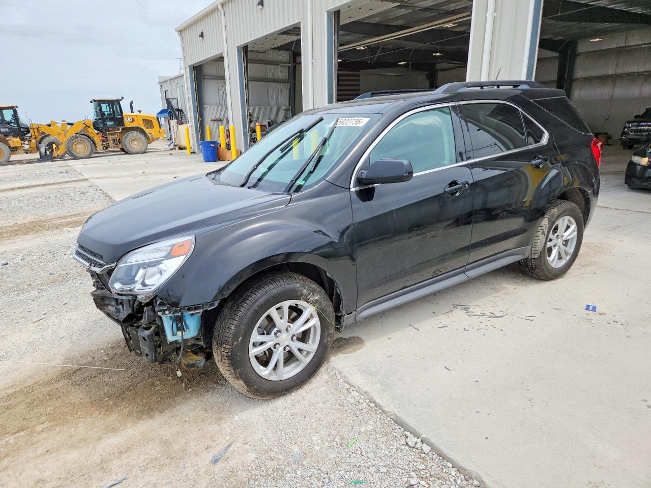 Salvage Chevrolet Equinox Image