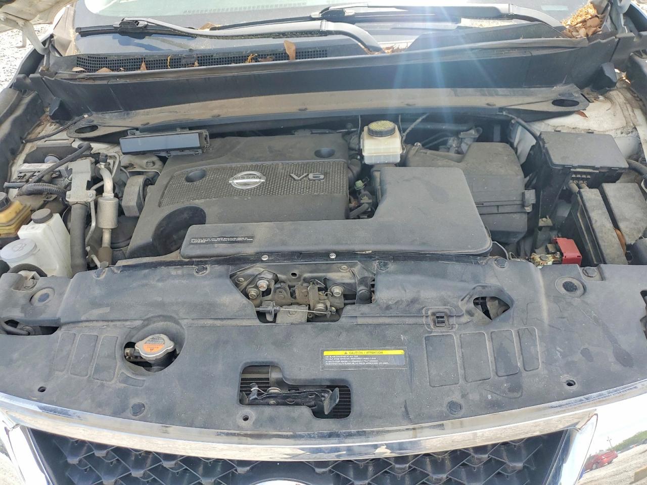 Nissan Pathfinder Sv