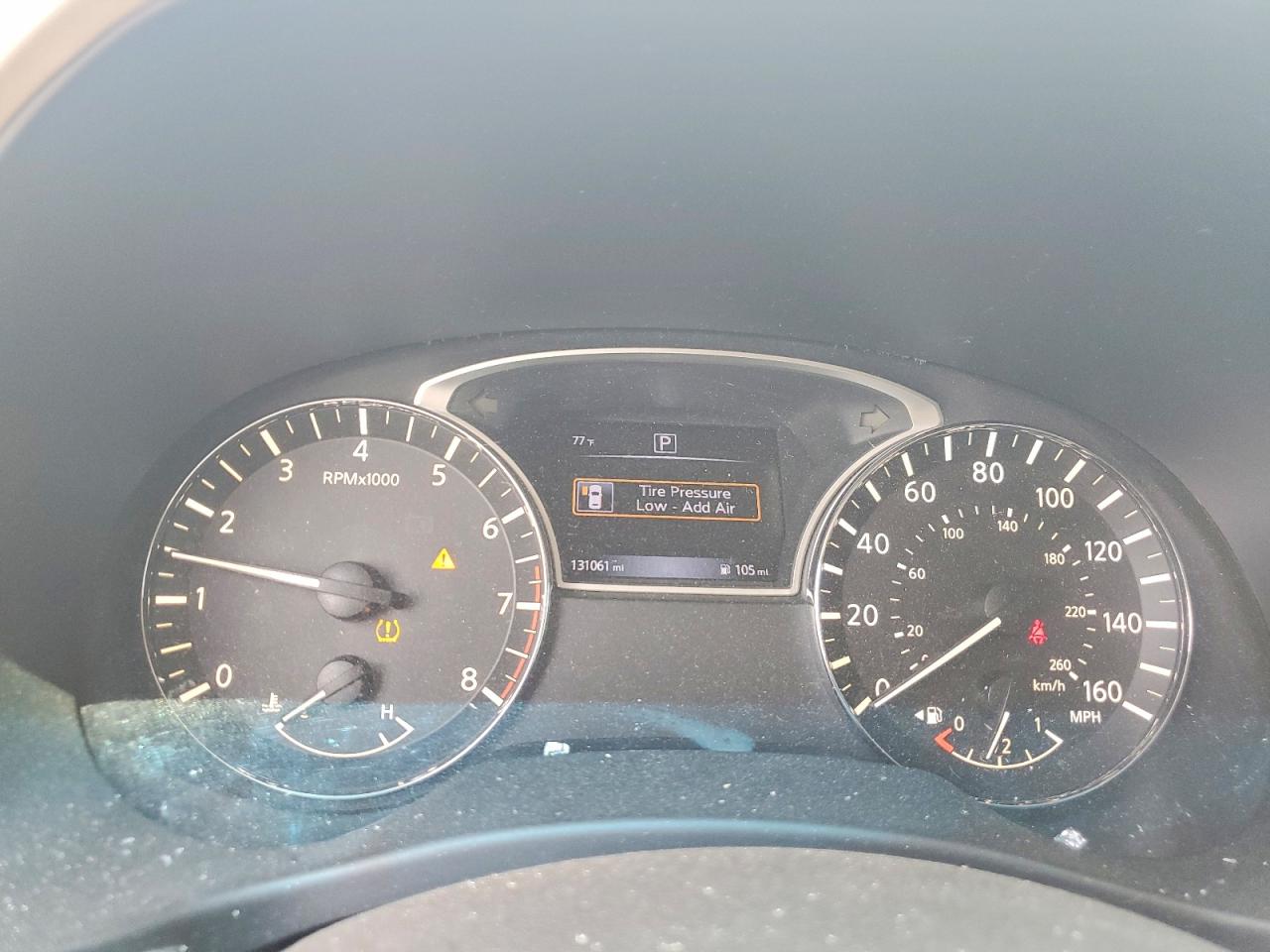 Nissan Pathfinder Sv