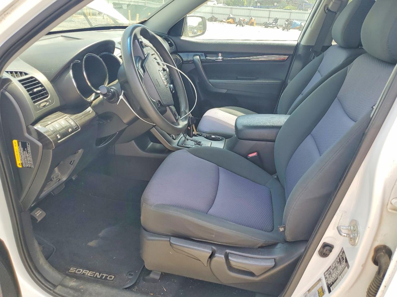 Kia Sorento Lx