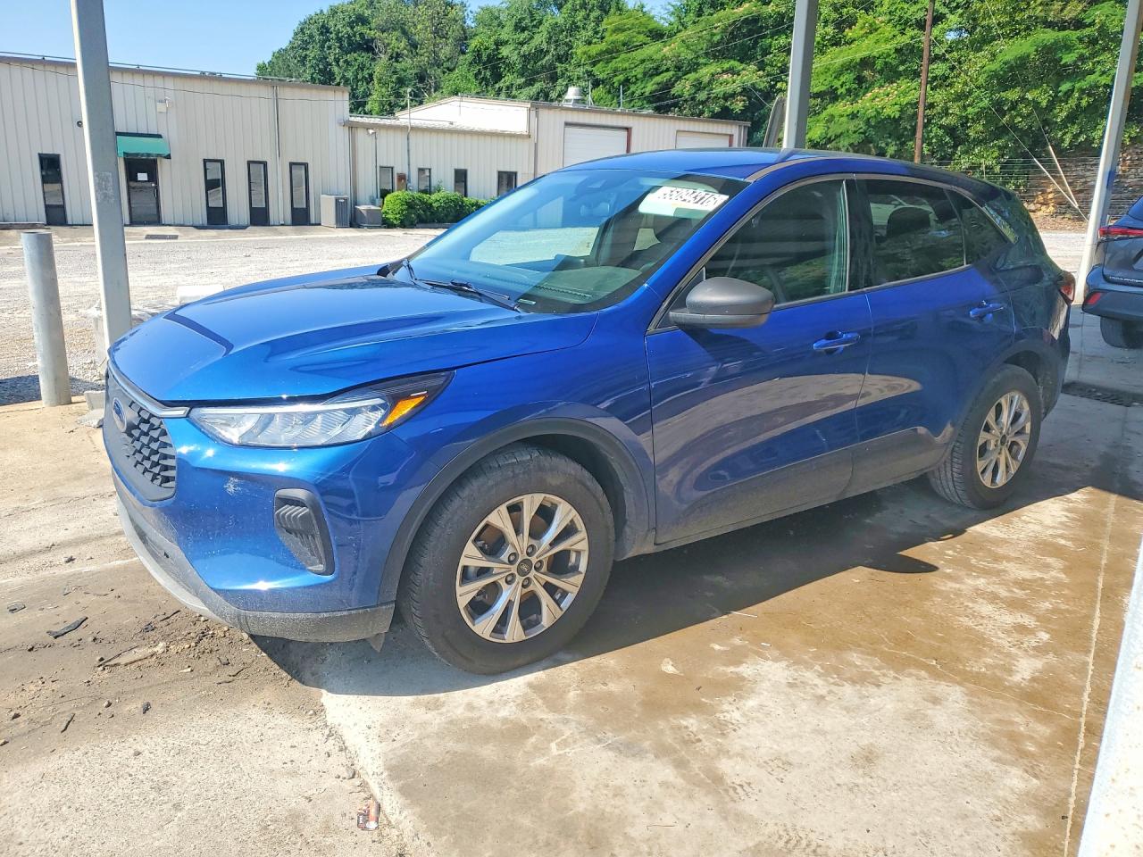 Salvage Ford Escape Image