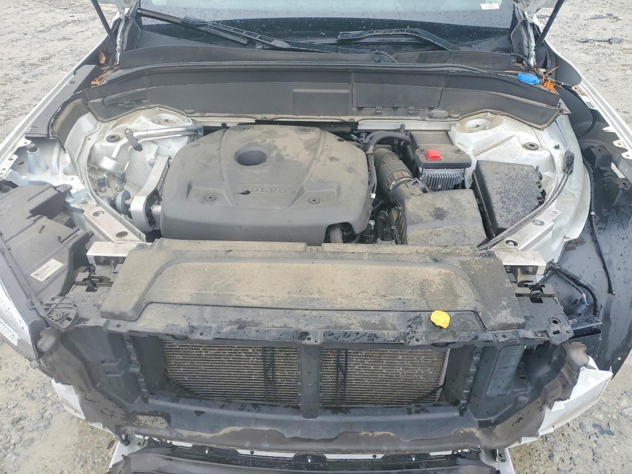 Volvo XC90 T6 Momentum