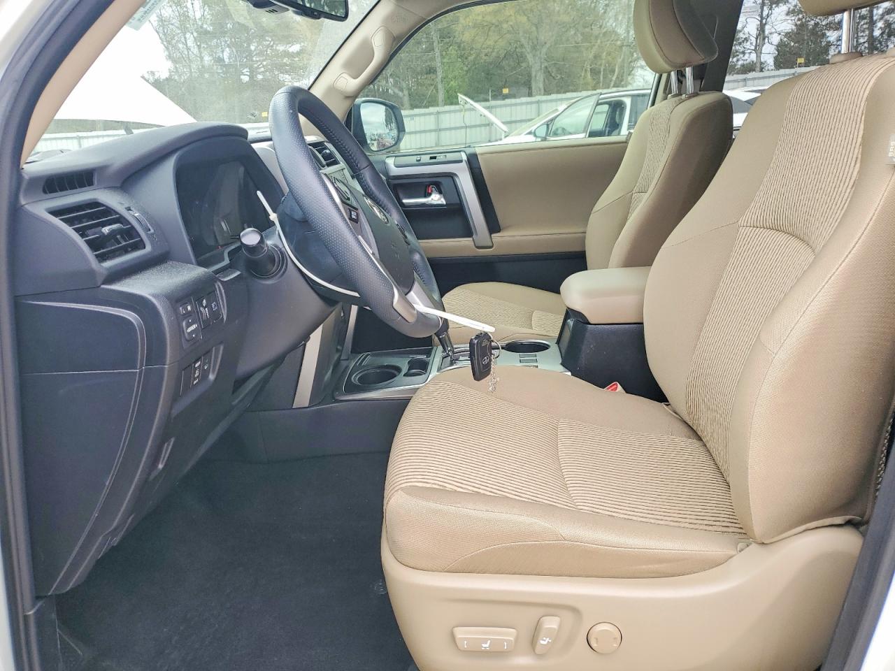 Toyota 4Runner Sr5