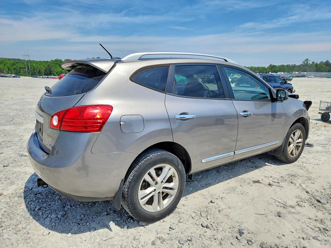Nissan Rogue S