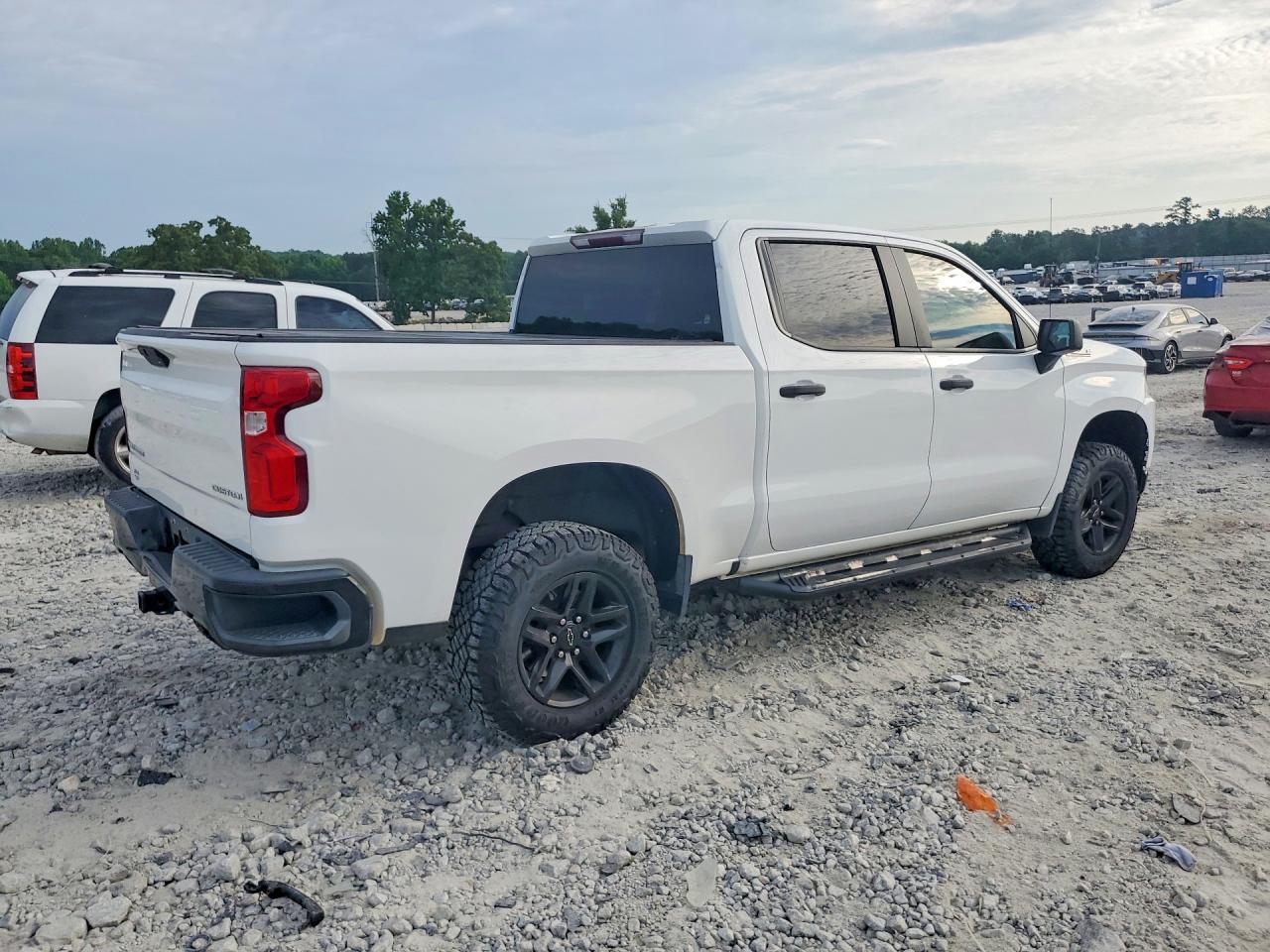 Chevrolet Silverado K1500 Trail Boss Custom