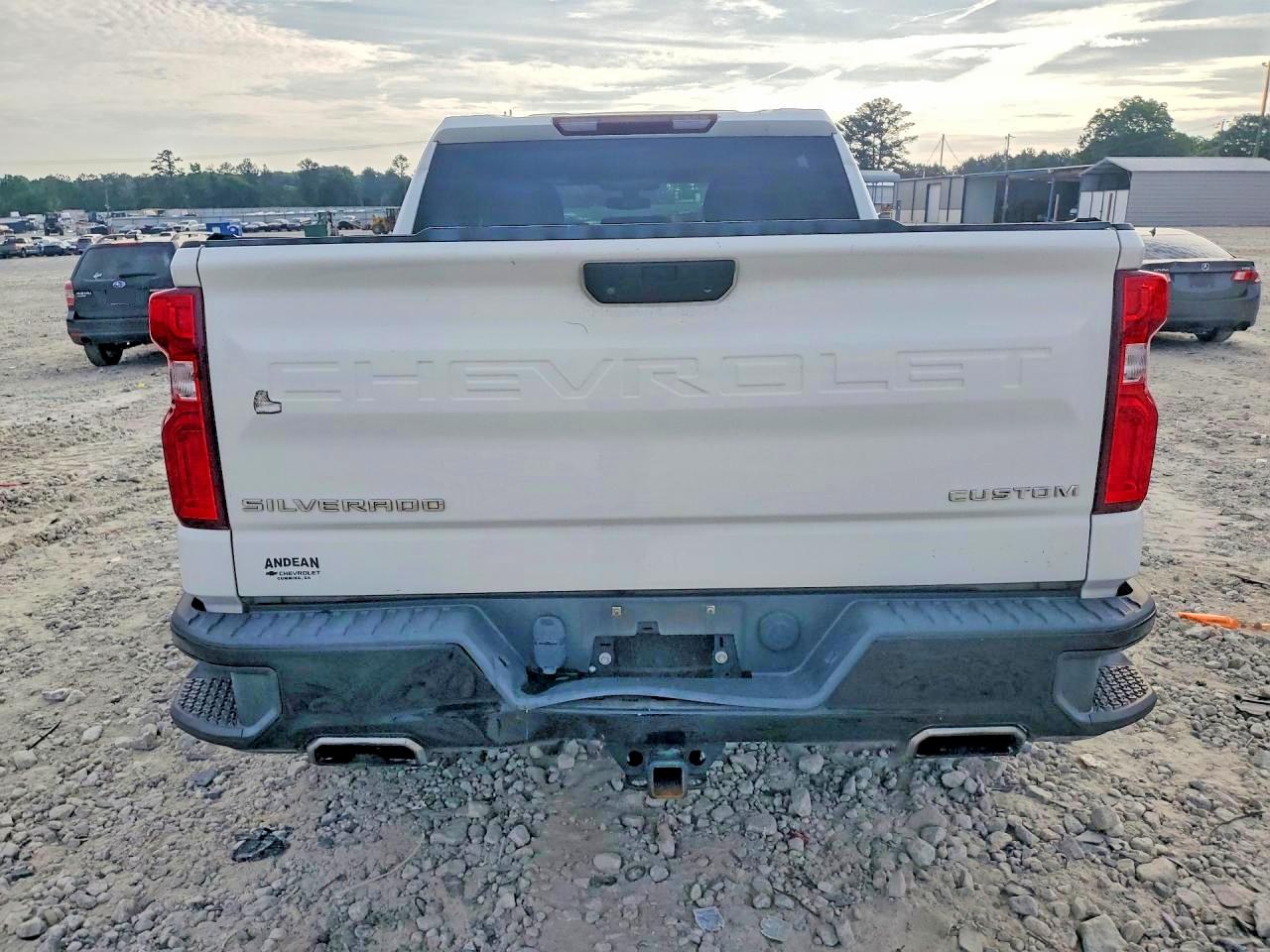Chevrolet Silverado K1500 Trail Boss Custom