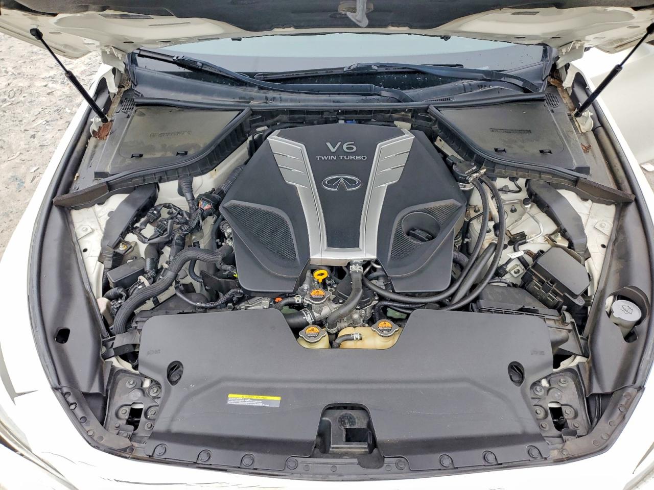 INFINITI Q50 3.0t Luxe