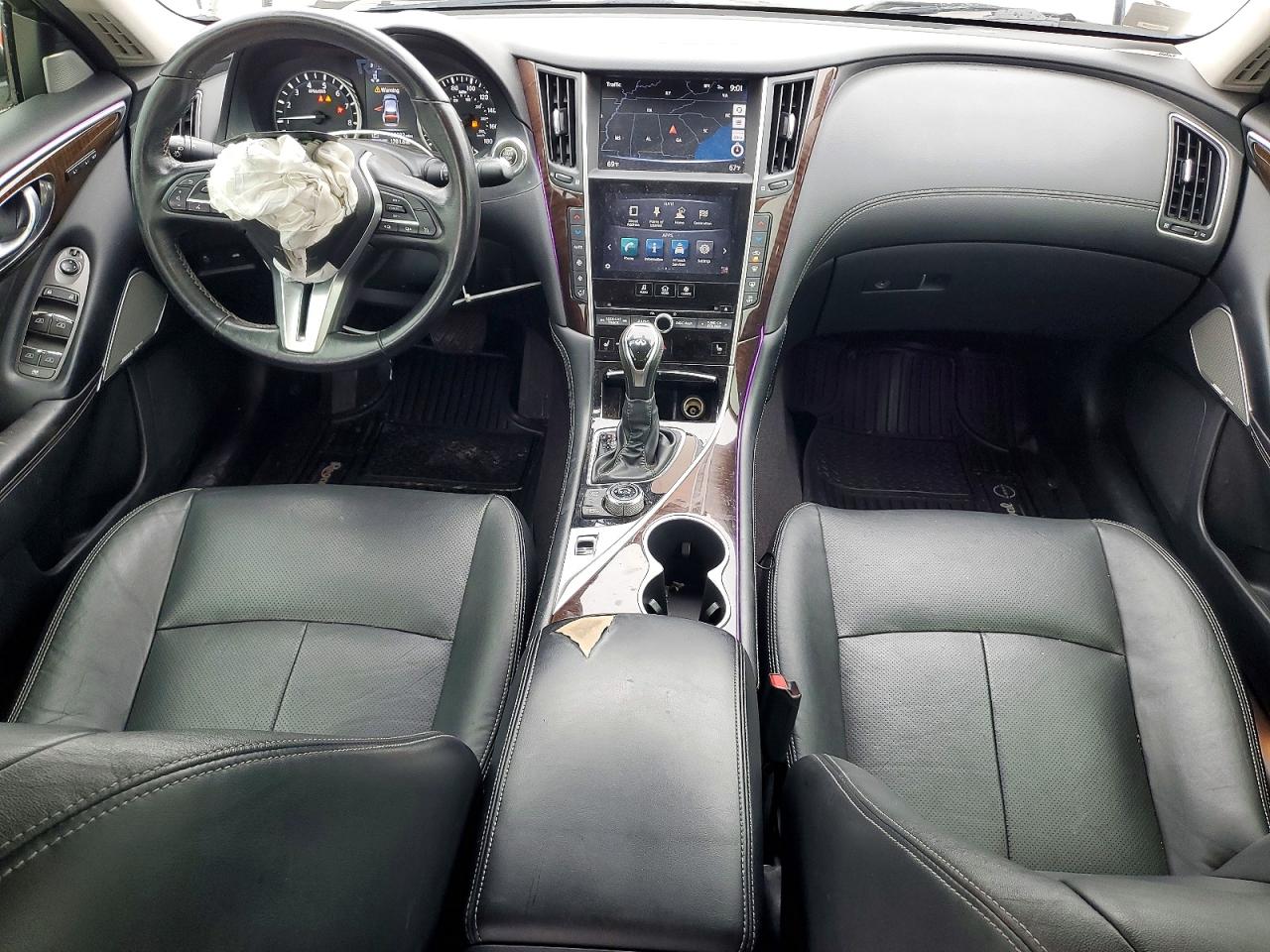 INFINITI Q50 3.0t Luxe