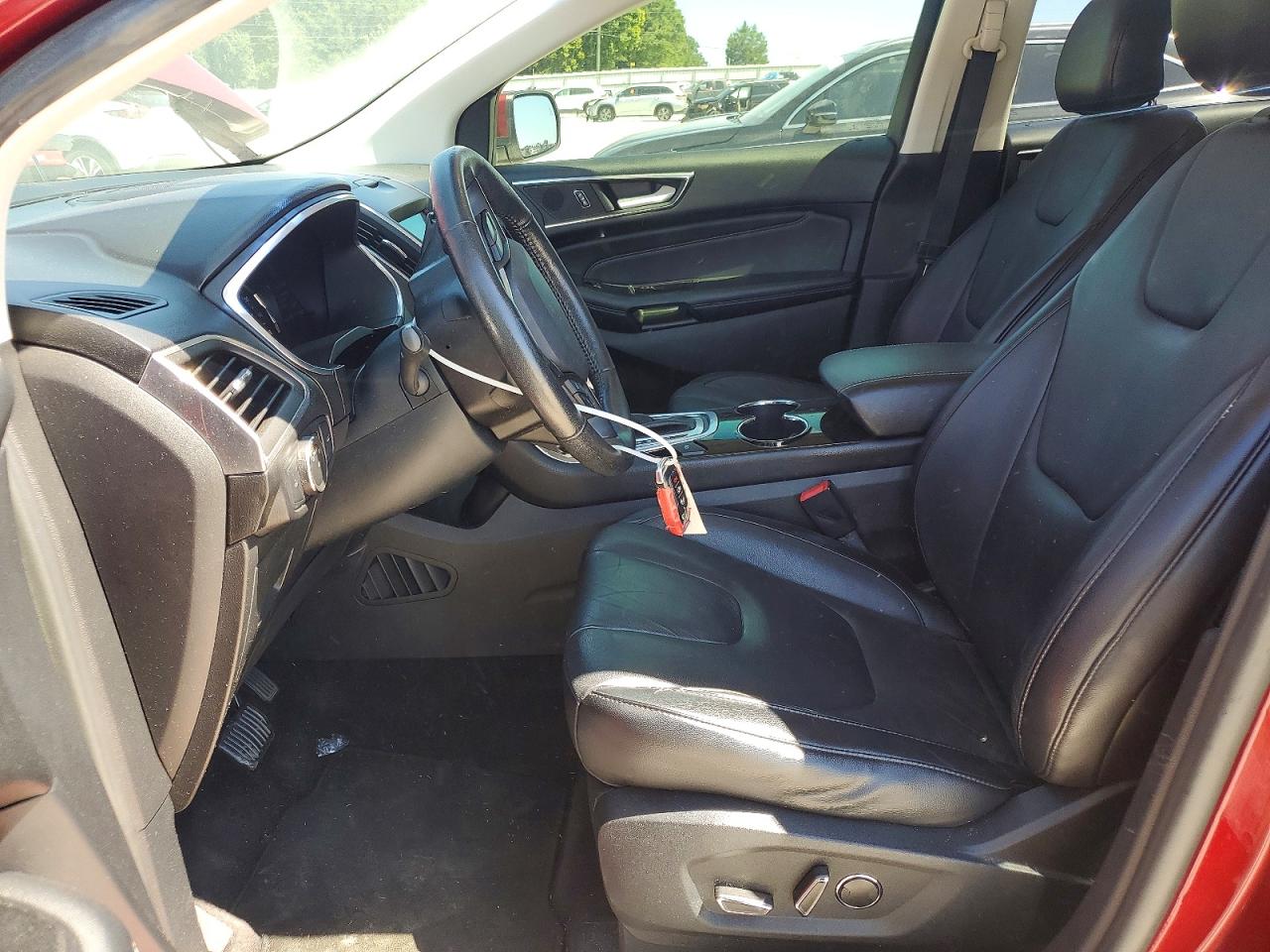 Ford Edge Titanium