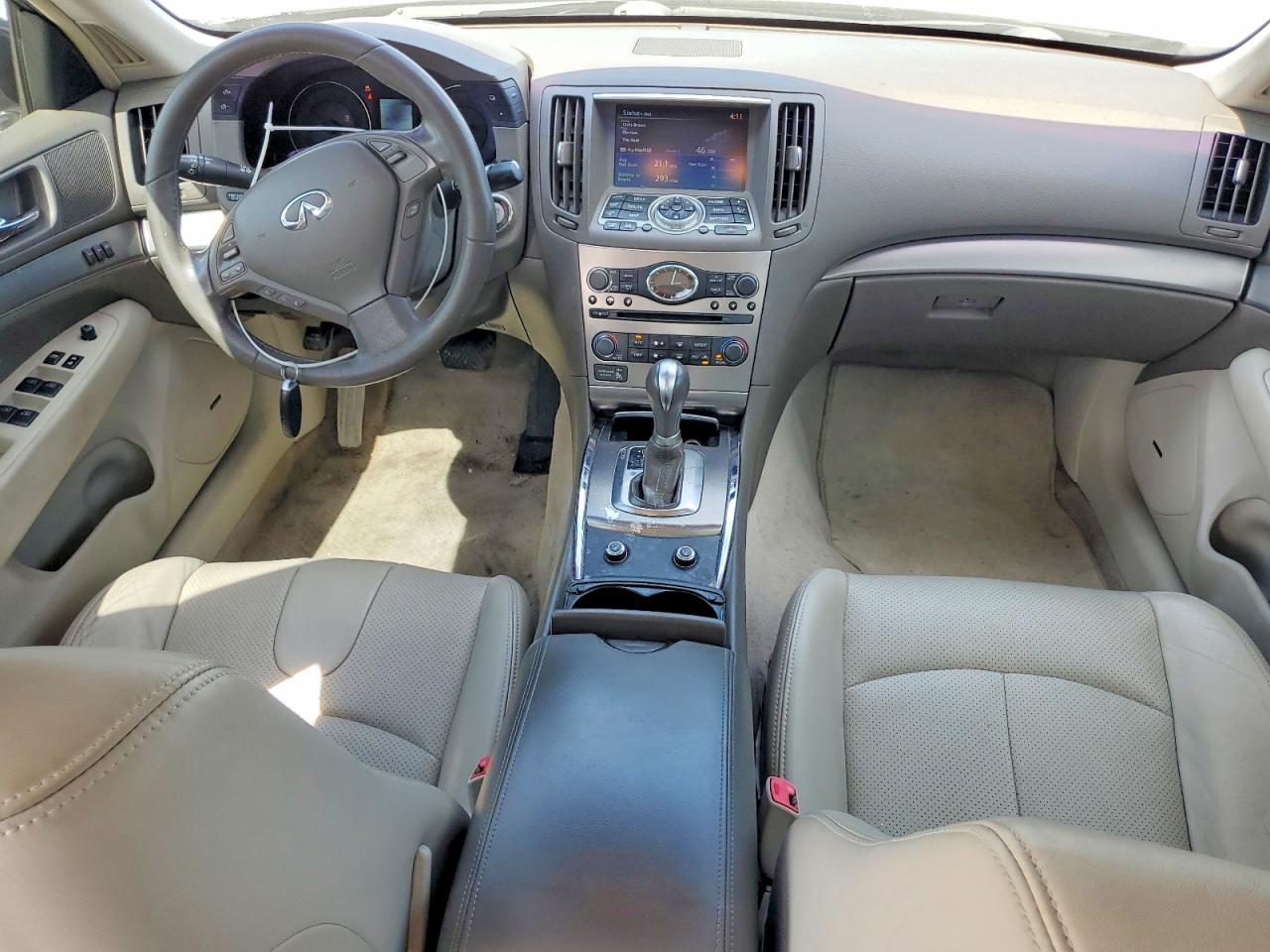 INFINITI G37 Journey