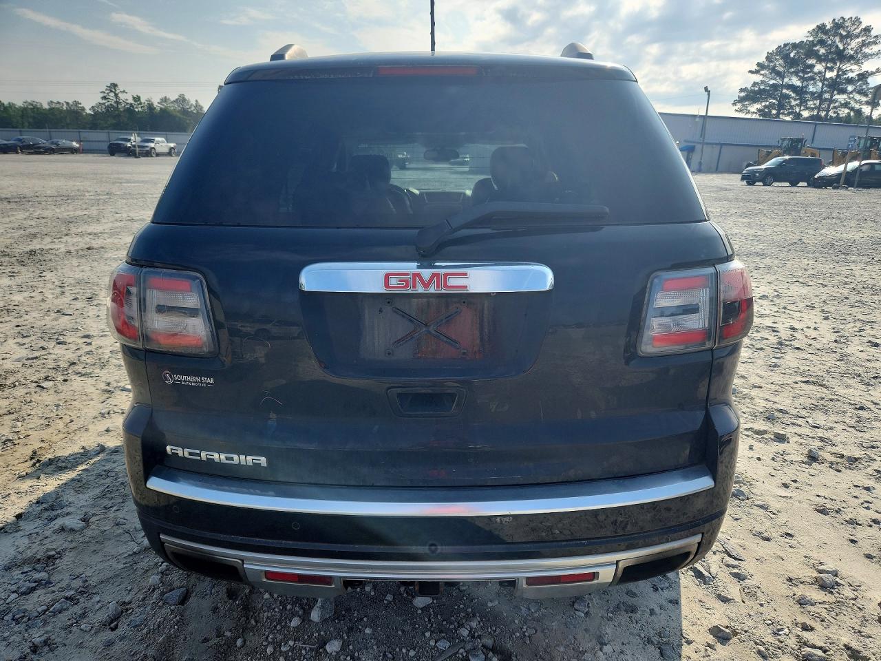 GMC Acadia Denali