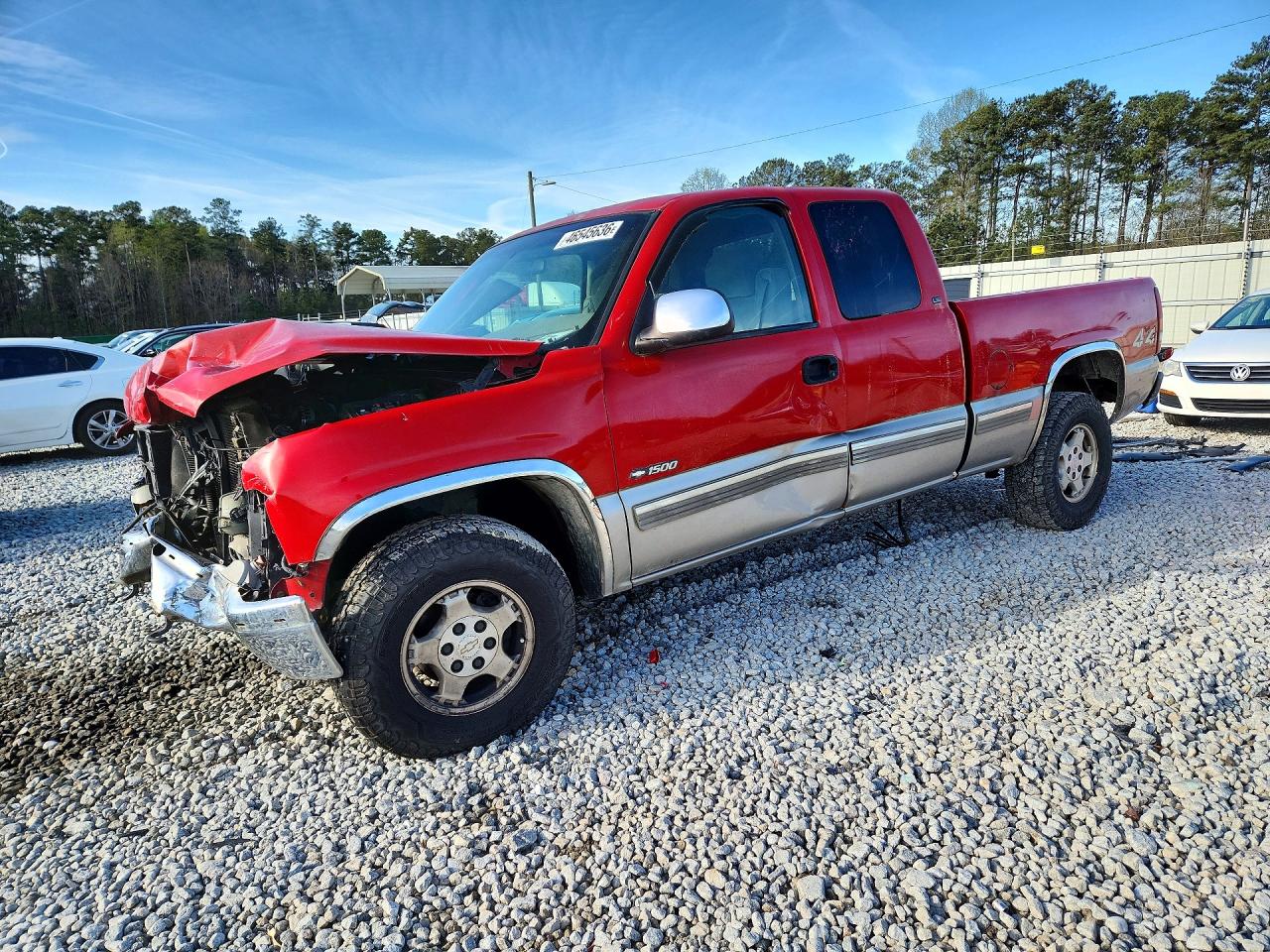 Salvage Chevrolet Silverado Image